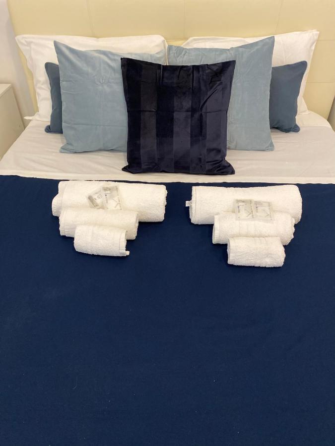 Domus Luigi Leone II Bed & Breakfast Napoli Dış mekan fotoğraf
