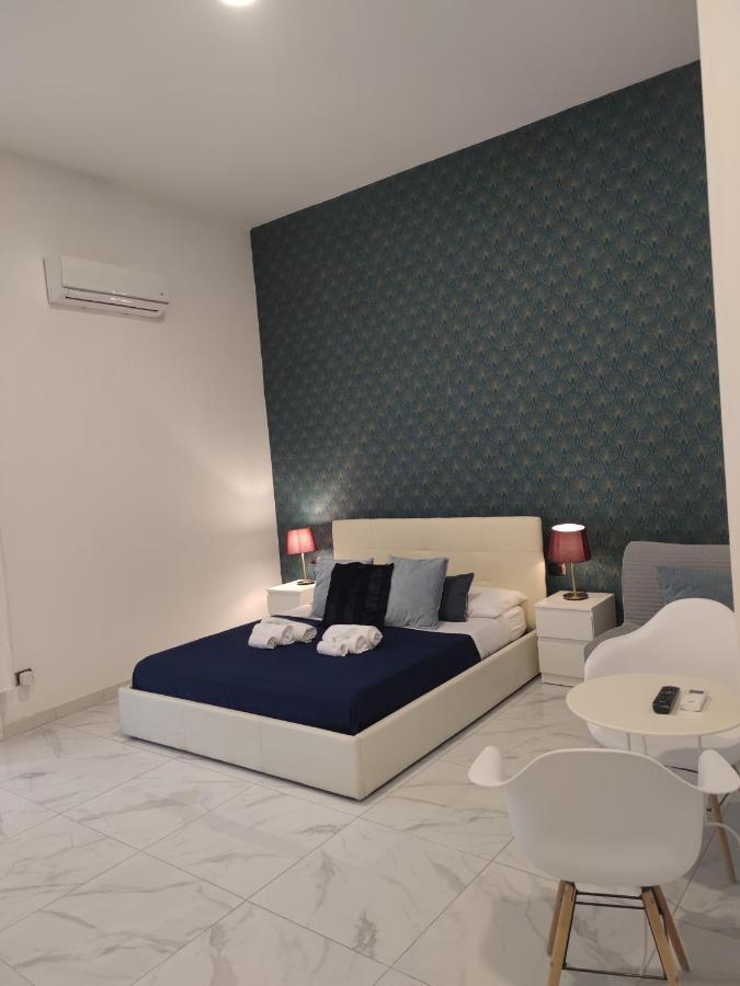 Domus Luigi Leone II Bed & Breakfast Napoli Dış mekan fotoğraf