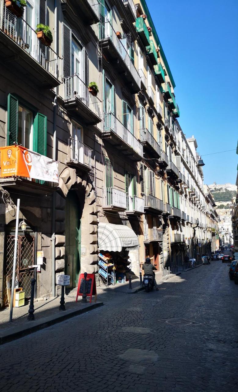 Domus Luigi Leone II Bed & Breakfast Napoli Dış mekan fotoğraf