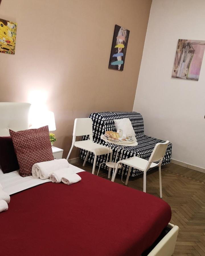 Domus Luigi Leone II Bed & Breakfast Napoli Dış mekan fotoğraf